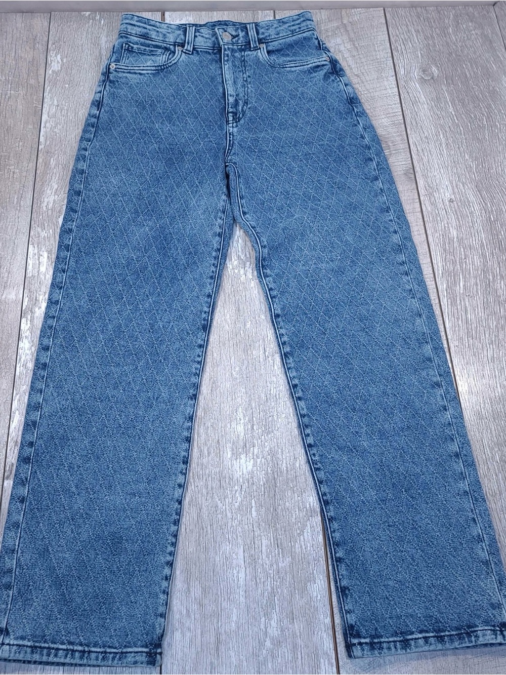 Buffalo David Bitton - super high rise loose straight Jane style size 27
Diamond